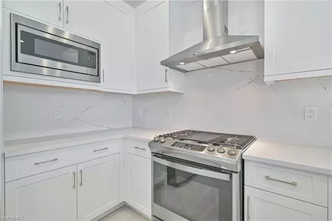 20522 Fair Oak Ln, Estero, FL 33928 photo 7