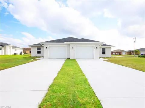 400-402 Grant Blvd, Lehigh Acres, FL 33974