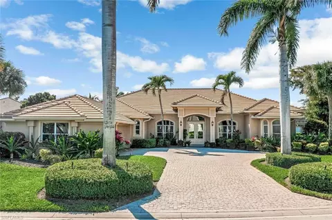 10109 Idle Pine Ln, Bonita Springs, FL 34135