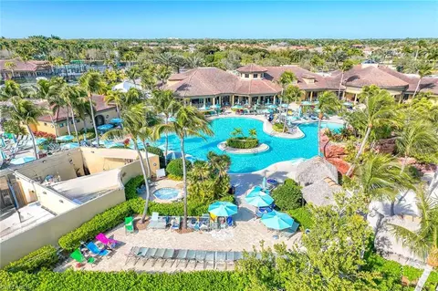 View/Area - 6582 Amarone Ln, Naples, FL 34113 photo 7 of 8