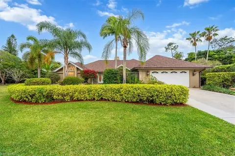 3388 Hanover Ct, Naples, FL 34112