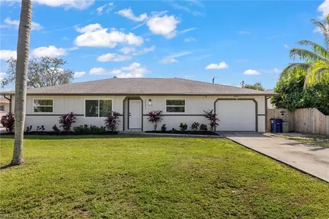 26843 Our Ct, Bonita Springs, FL 34135