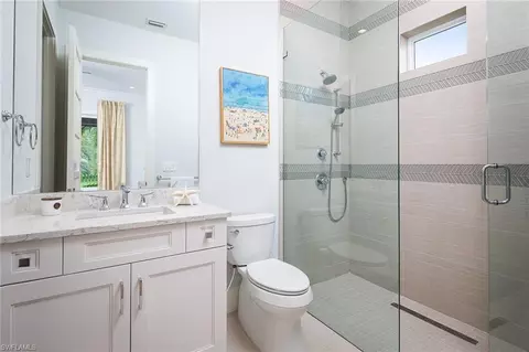Bath - 401 Wedge Dr, Naples, FL 34103 photo 4 of 6