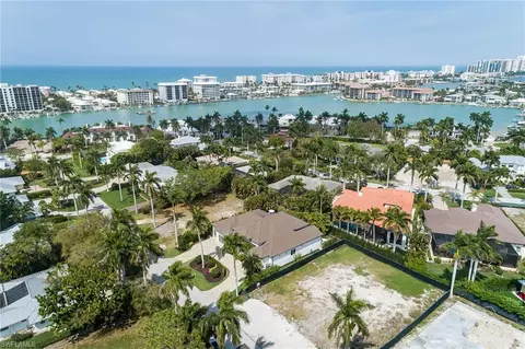 View/Area - 401 Wedge Dr, Naples, FL 34103 photo 1 of 4