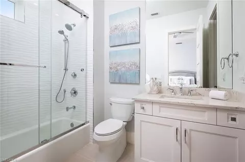 Bath - 401 Wedge Dr, Naples, FL 34103 photo 3 of 6