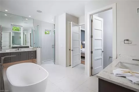 Bath - 401 Wedge Dr, Naples, FL 34103 photo 1 of 6