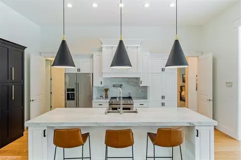 Kitchen - 3767 3rd Ave SW, Naples, FL 34117 photo 2 of 5