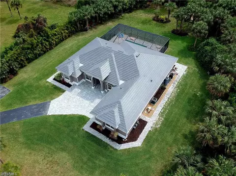 3640 7th Ave SW, Naples, FL 34117