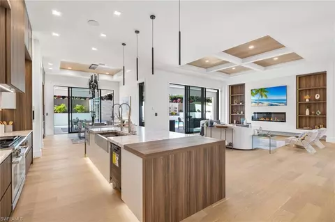 1641 N Copeland Dr, Marco Island, FL 34145