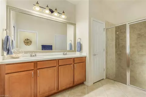 Bath - 7175 Live Oak Dr, Naples, FL 34114 photo 1 of 2