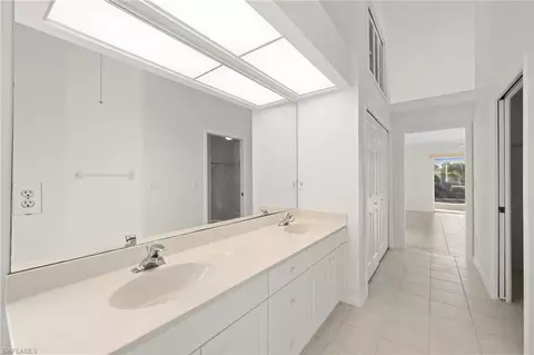 Bath - 1972 Timberline Dr, Naples, FL 34109 photo 3 of 4