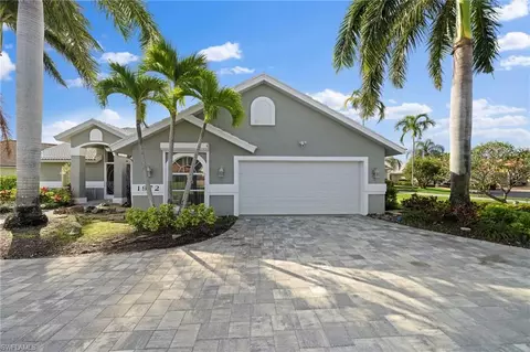 Exterior - 1972 Timberline Dr, Naples, FL 34109 photo 4 of 10
