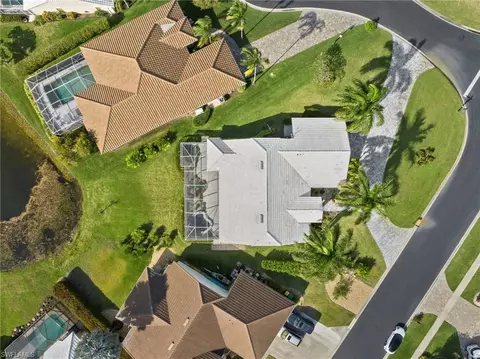 Exterior - 1972 Timberline Dr, Naples, FL 34109 photo 5 of 10