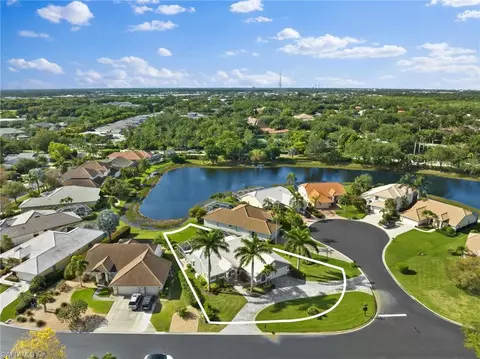 View/Area - 1972 Timberline Dr, Naples, FL 34109 photo 6 of 7