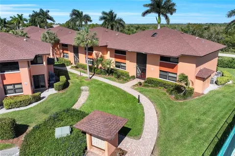1508 Mainsail Dr #4, Naples, FL 34114
