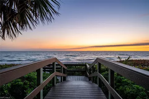 View/Area - 4047 Crayton Rd #4047, Naples, FL 34103 photo 7 of 7