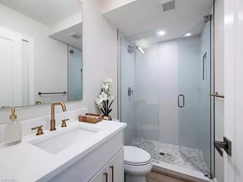 Bath - 4047 Crayton Rd #4047, Naples, FL 34103 photo 1 of 3
