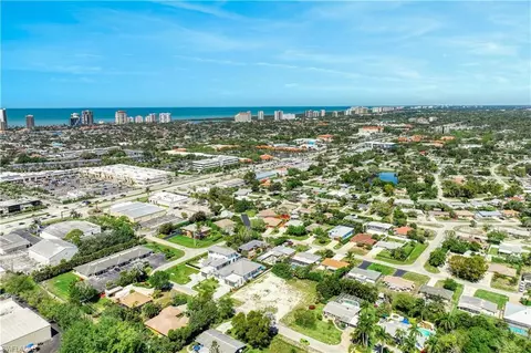 1081 Morningside Dr, Naples, FL 34103 photo 15