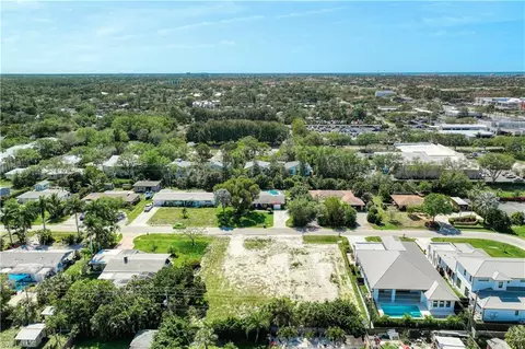 1081 Morningside Dr, Naples, FL 34103 photo 11