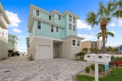 261 Key West Ct, Fort Myers Beach, FL 33931