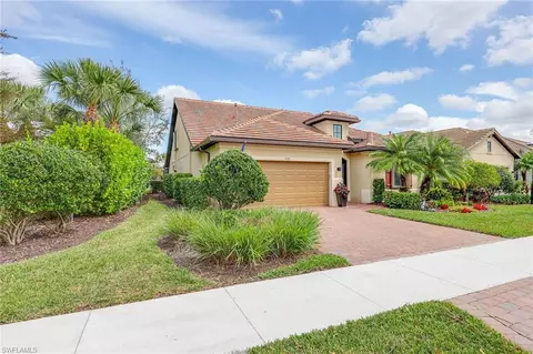 7123 Lily Way, Naples, FL 34114