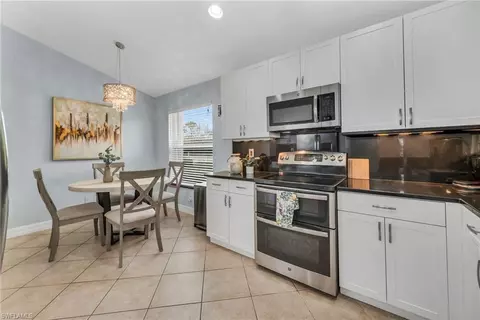 Kitchen - 1735 Triangle Palm Ter, Naples, FL 34119 photo 2 of 2