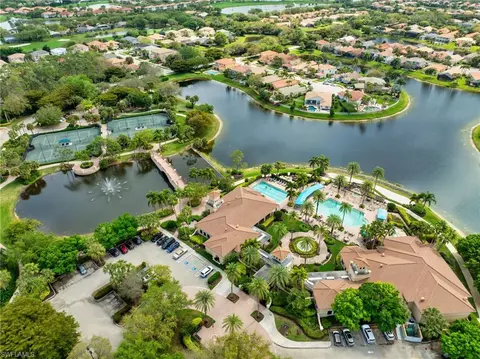 View/Area - 1735 Triangle Palm Ter, Naples, FL 34119 photo 3 of 4