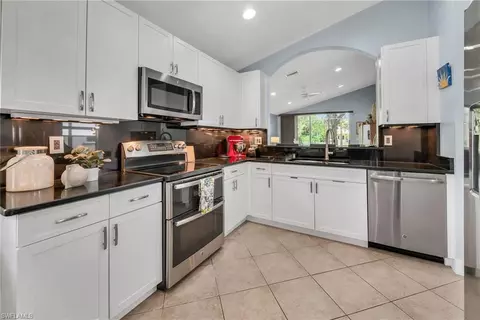 Kitchen - 1735 Triangle Palm Ter, Naples, FL 34119 photo 1 of 2