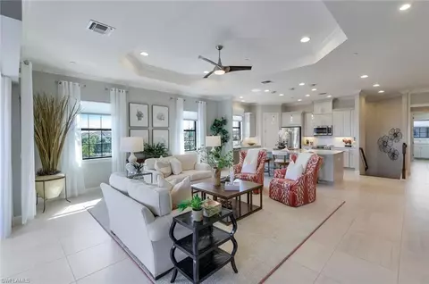 9685 Montelanico Loop #204, Naples, FL 34119
