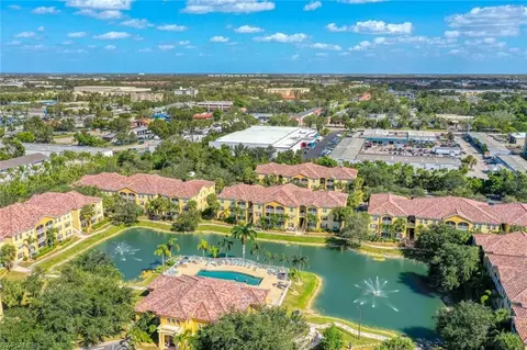 4121 Residence Dr #312, Fort Myers, FL 33901