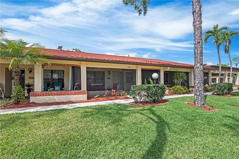 2015 Pine Isle Ln #2015, Naples, FL 34112