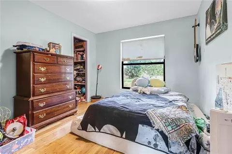 Bedroom - 6171 Cedar Tree Ln, Naples, FL 34116 photo 4 of 4