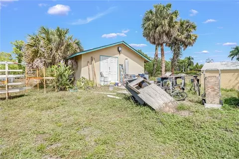 Exterior - 6171 Cedar Tree Ln, Naples, FL 34116 photo 3 of 3