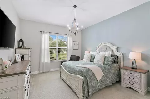 Bedroom - 3316 Pilot Cir, Naples, FL 34120 photo 3 of 4