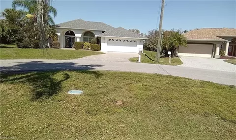 461 Chubut Ct, Punta Gorda, FL 33983 photo 5