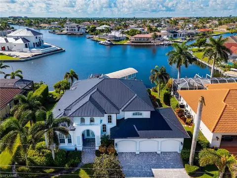 1845 Honduras Ave, Marco Island, FL 34145