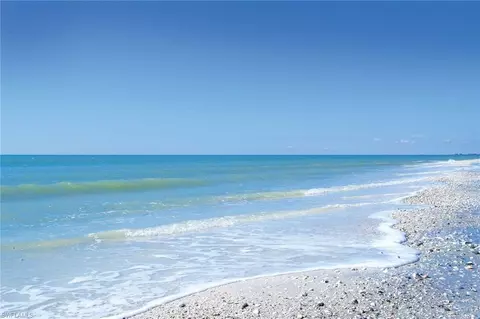 View/Area - 2453 10th St N, Naples, FL 34103 photo 1 of 2