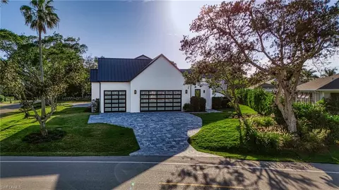 Exterior - 721 Spring Line Dr, Naples, FL 34102 photo 3 of 10