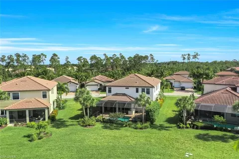 View/Area - 4665 Abaca Cir, Naples, FL 34119 photo 2 of 3