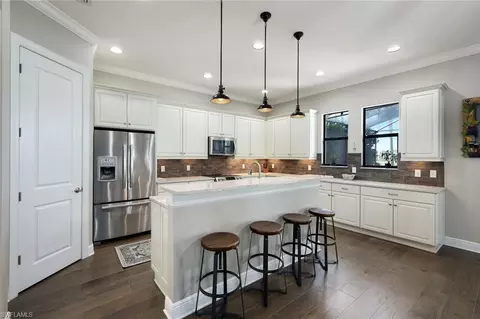 Kitchen - 4665 Abaca Cir, Naples, FL 34119 photo 2 of 4