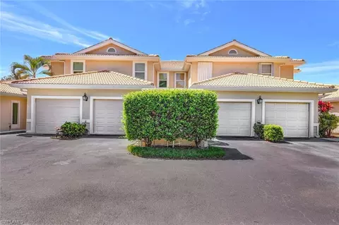 410 Emerald Bay Cir #D5, Naples, FL 34110