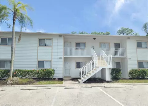 2395 Naples Trace Cir #2-206, Naples, FL 34109