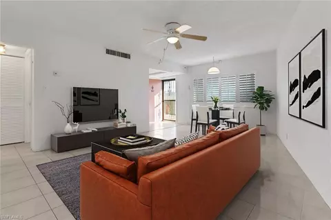 2264 Winkler Ave #105, Fort Myers, FL 33901