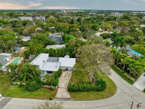 1260 Forest Ave, Naples, FL 34102 photo 13