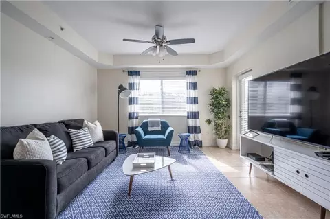 1100 Pine Ridge Rd #A304, Naples, FL 34108
