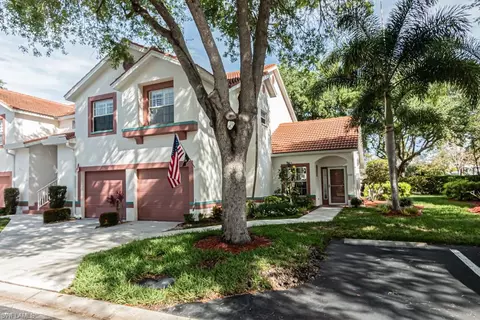 673 Windsor Sq #102, Naples, FL 34104