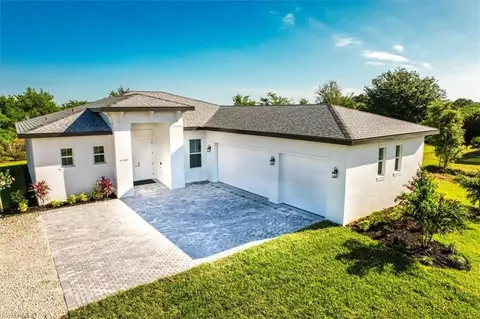 4145 20th Ave NE, Naples, FL 34120