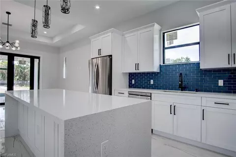 Kitchen - 3280 20th Ave SE, Naples, FL 34117 photo 4 of 6