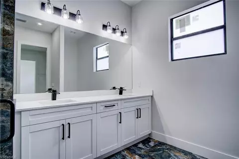 Bath - 3280 20th Ave SE, Naples, FL 34117 photo 6 of 11