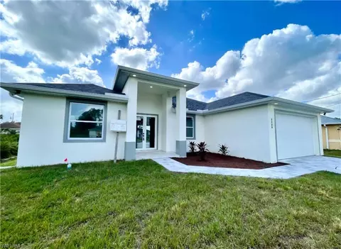 3209 30th St W, Lehigh Acres, FL 33971
